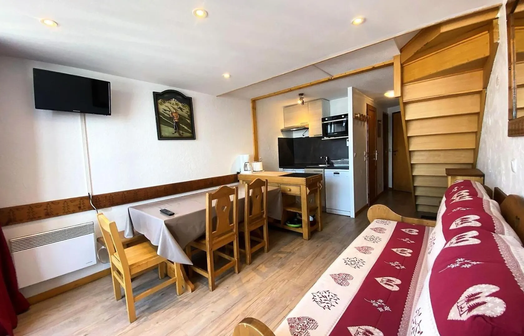 Residence Silveralp - Val Thorens Location: Duplex Renove En Dernier Etage, Proche Garderie Et Ecole De Ski Mae-9064 0*,  France